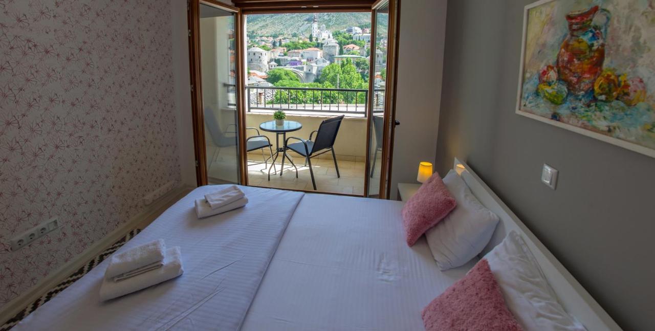 Apartment Light De Luxe - With Old Bridge View Mostar Bagian luar foto